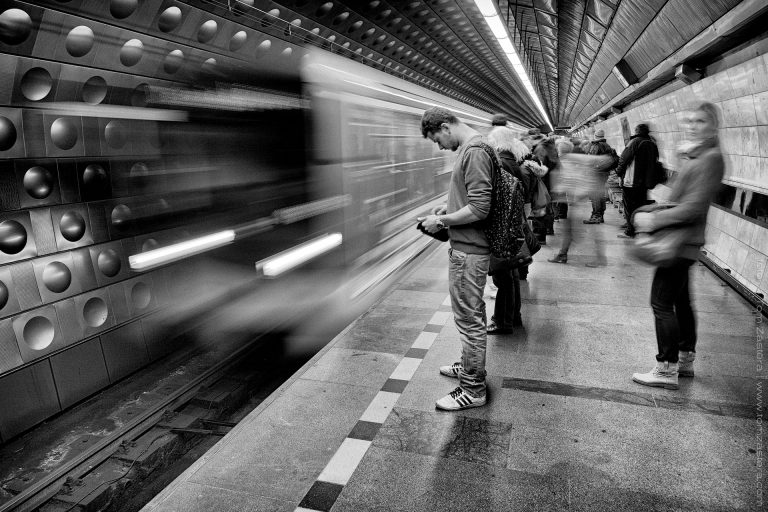 Čekání na metro